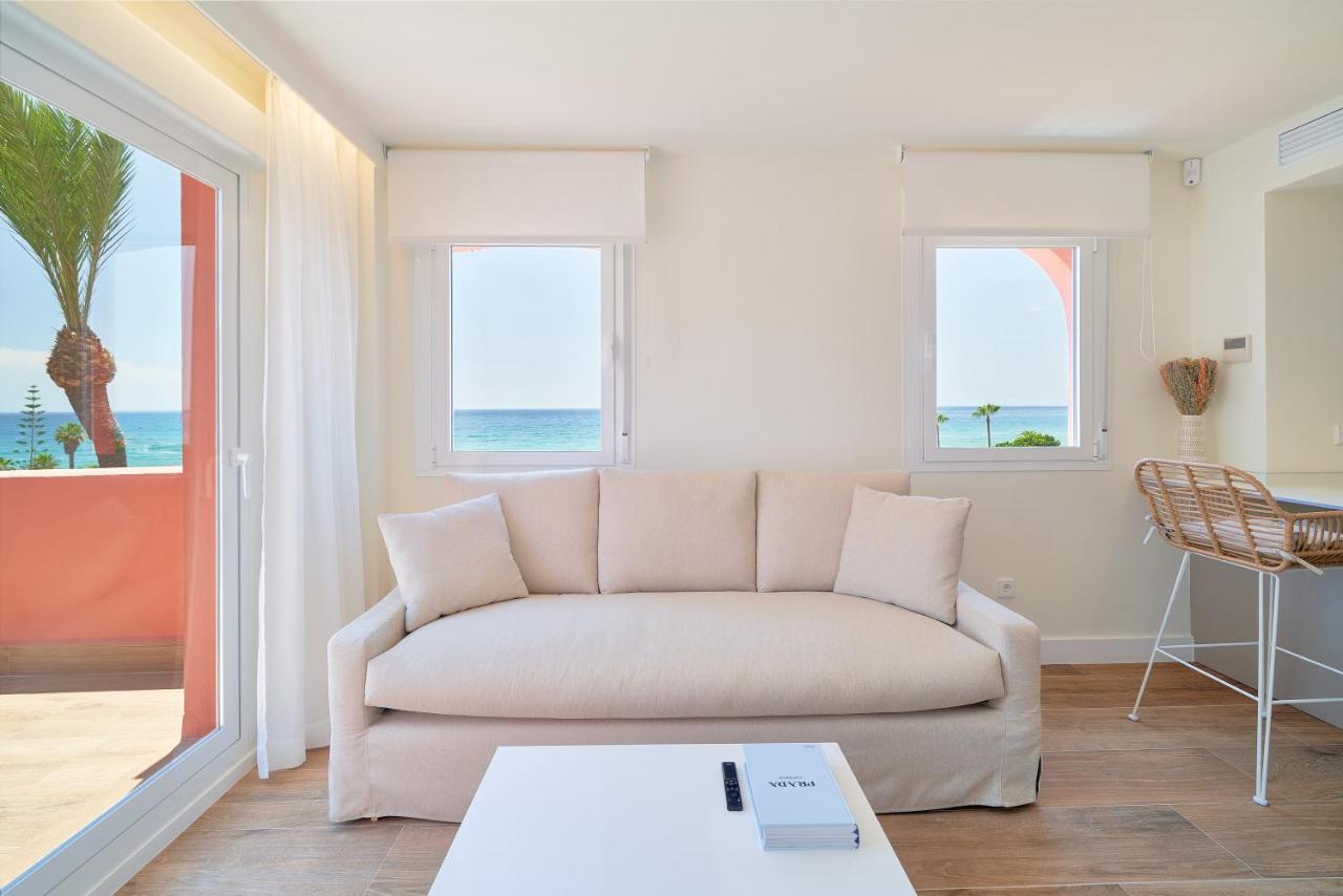 Sea Suite Beachfront Марбелья Экстерьер фото