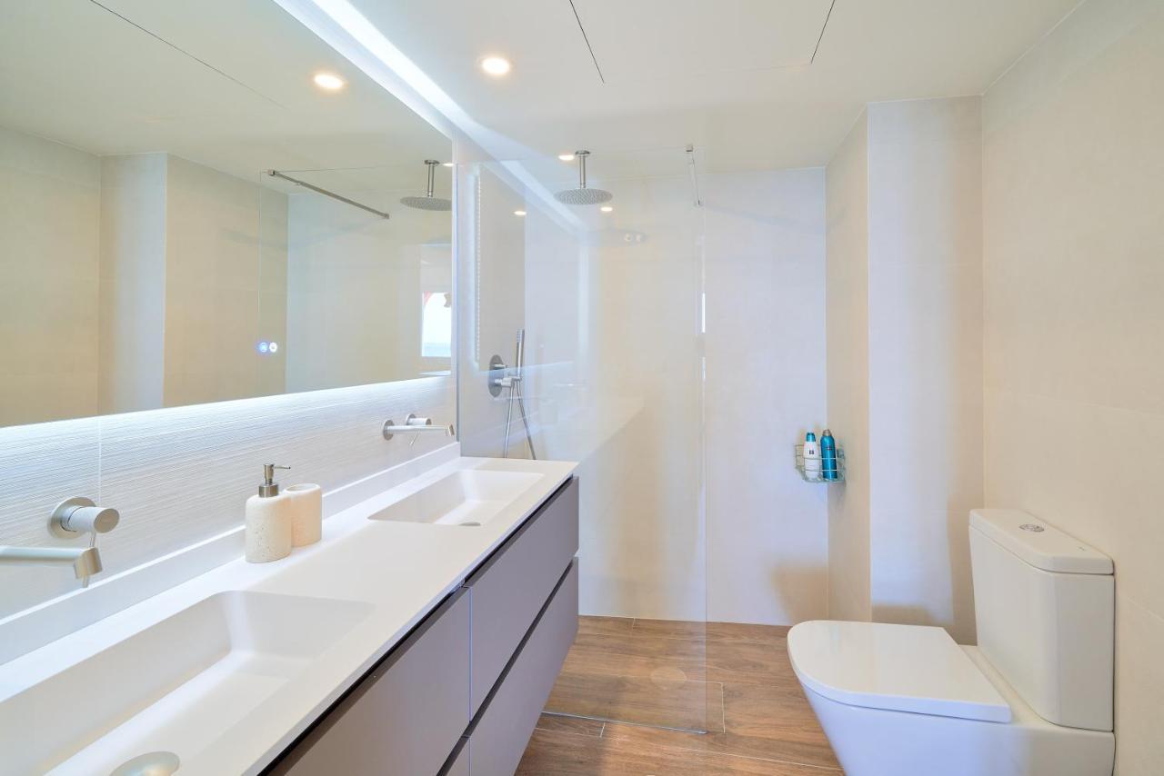 Sea Suite Beachfront Марбелья Экстерьер фото