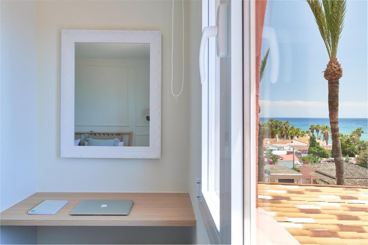 Sea Suite Beachfront Марбелья Экстерьер фото